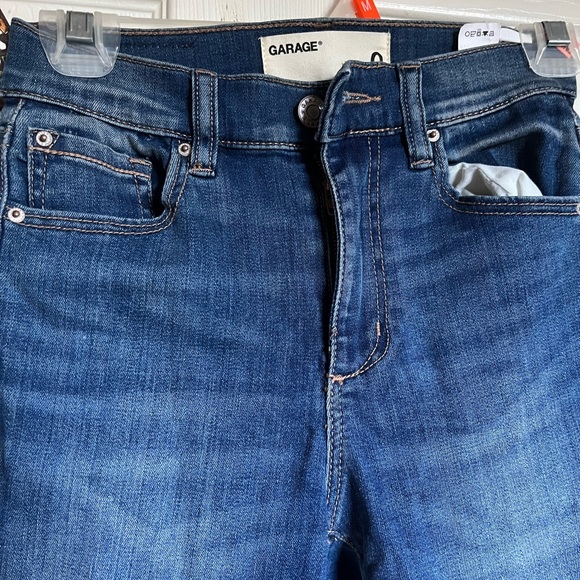 GARAGE Jeans - Picture 3 of 6